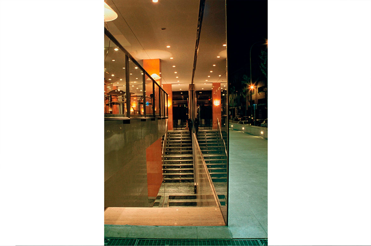 HOTEL NH PARQUE AVENIDAS