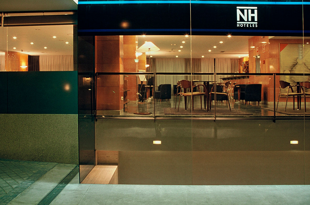 HOTEL NH PARQUE AVENIDAS