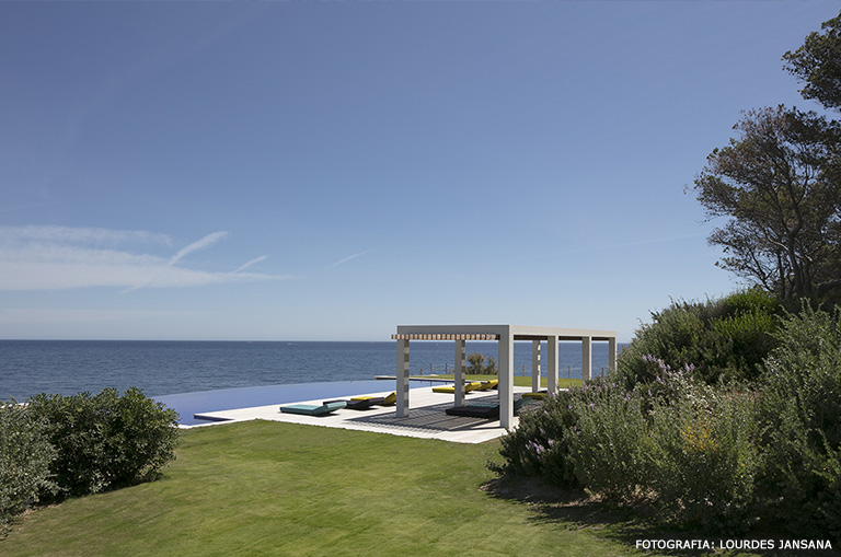 BEGUR