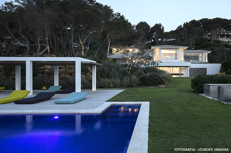 BEGUR