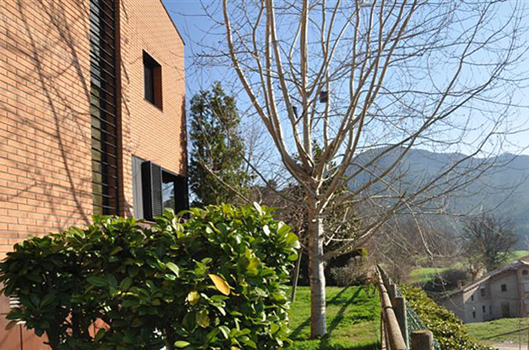 VILADA (1)